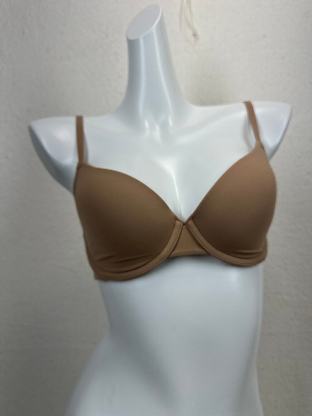 SKIMS Fits Everybody T-Shirt Bra #BA-DEM-9221 SZ 32C NWOT